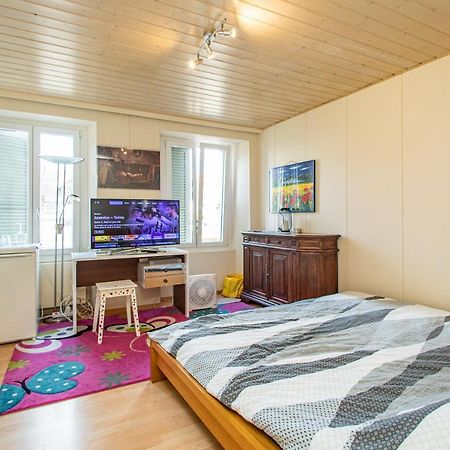 Chambre Double Standard LastMinut Payerne Exterior foto